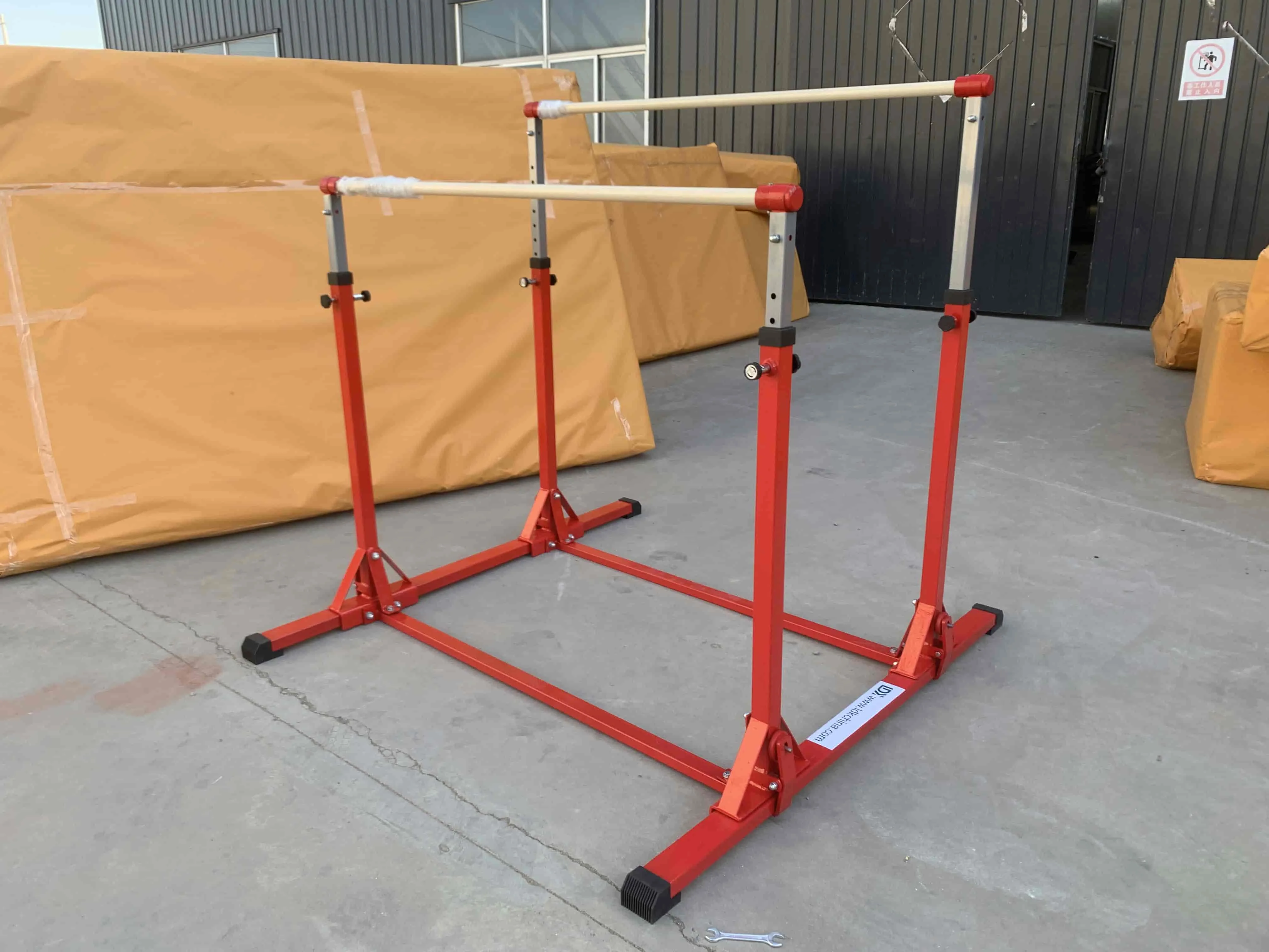 2026 Heim-Fitness-Parallelbarr – Dip Station Parallel Bewertung und Preis