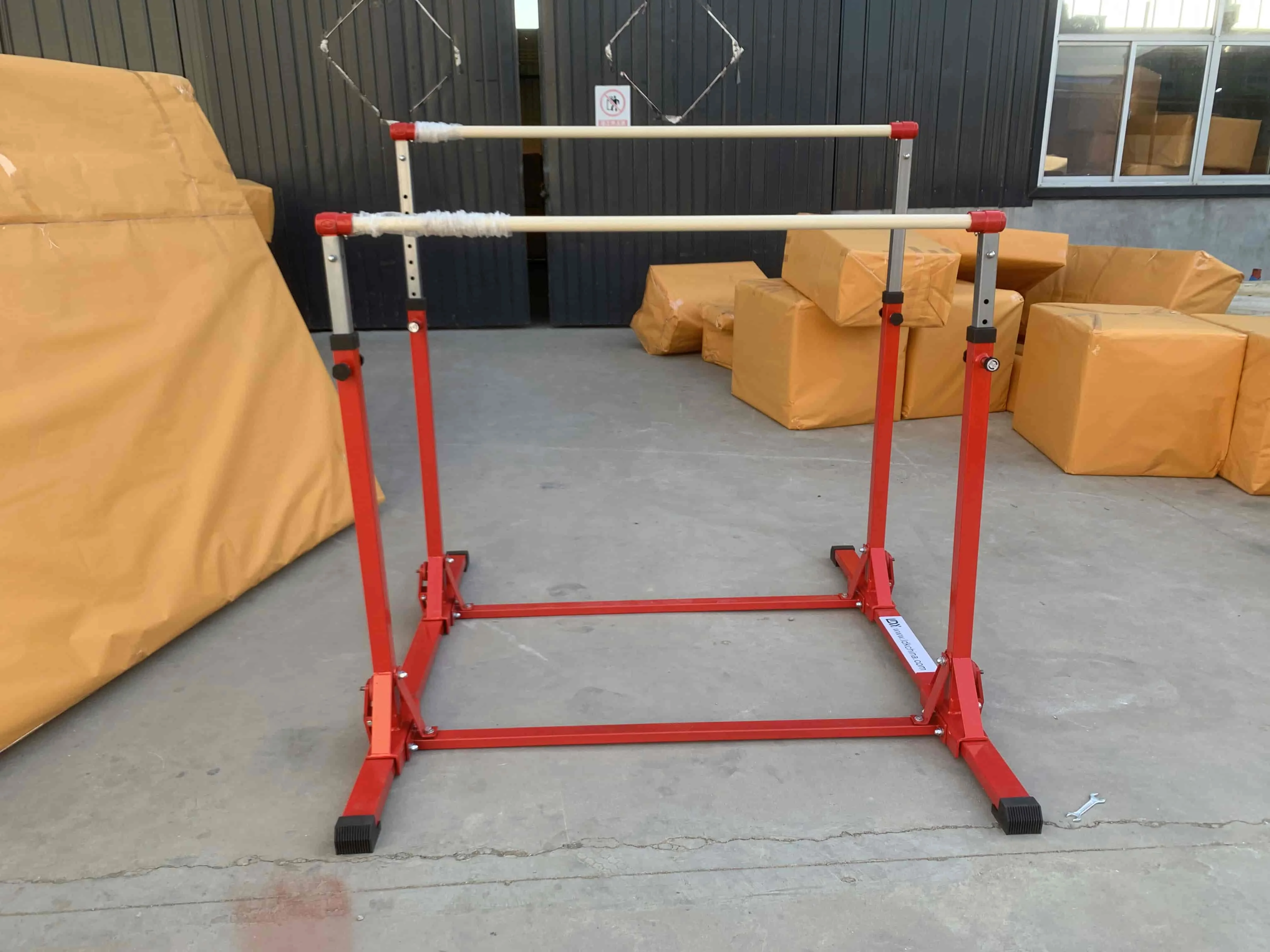 2026 Heim-Fitness-Parallelbarr – Dip Station Parallel Bewertung und Preis